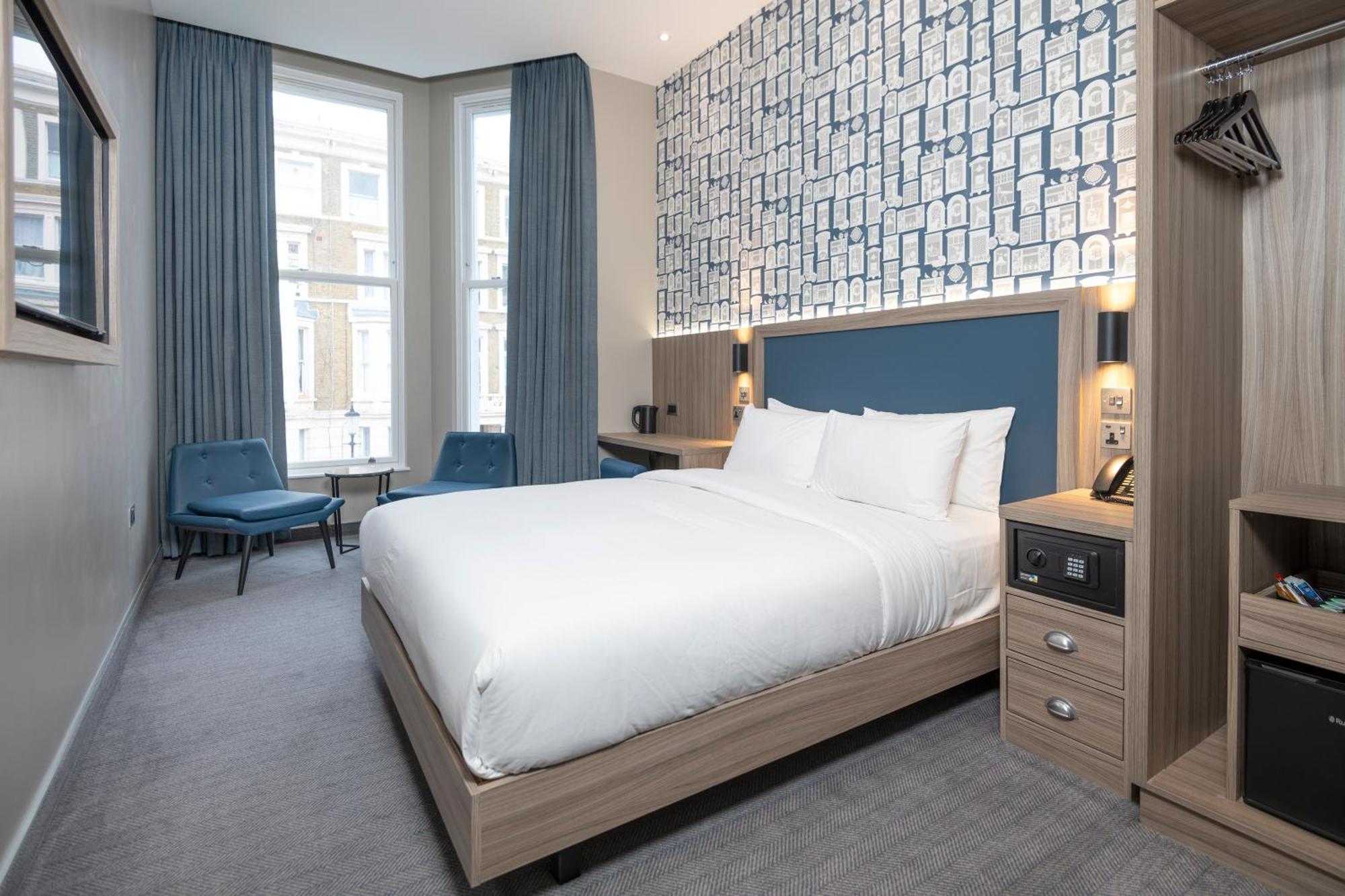 Brit Earls Court Hotel 3*