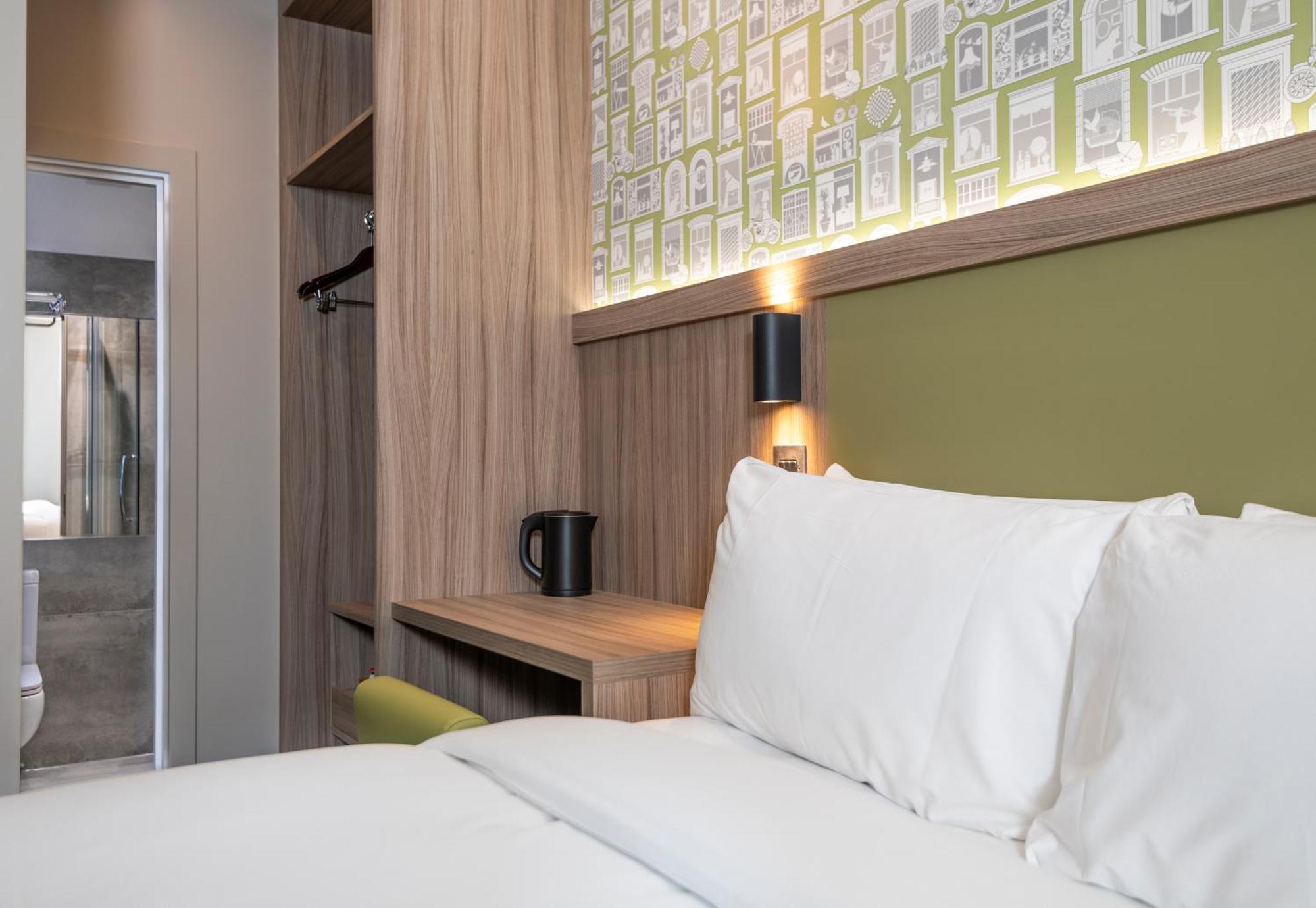 Brit Earls Court Hotel London