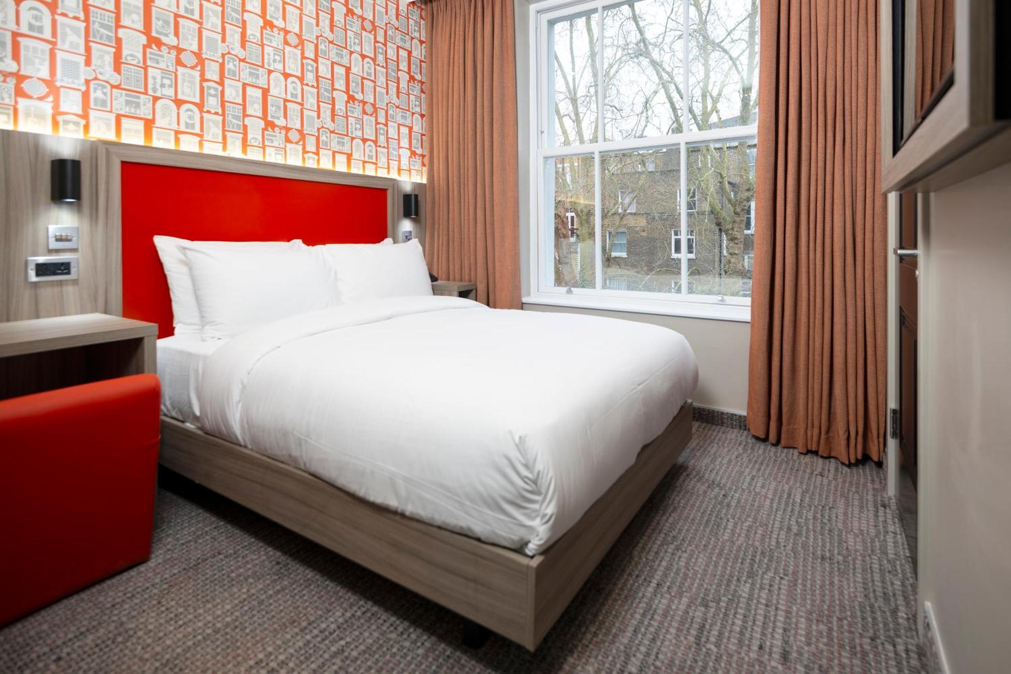 Hotel Brit Earls Court
